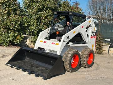 P165 Mini Pala 27 q Bobcat 773