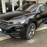 VOLKSWAGEN TOUAREG 3.0 V6 TDI 231 CV 4MOTION R-LIN