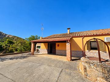 Casa semindipendente