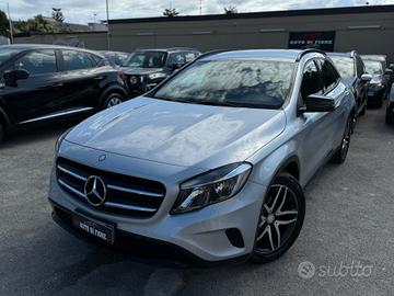 Mercedes-benz GLA 180d Sport NAVI/RETROCAMERA