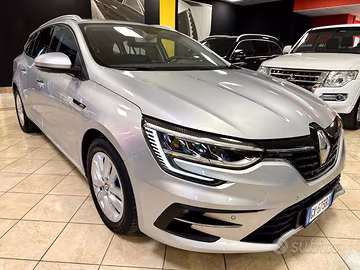 RENAULT Megane Mégane Sporter dCi 115 CV AUTOCAR