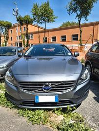 Volvo V60 D2