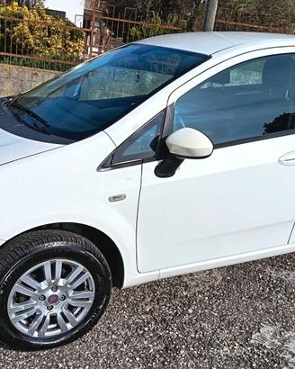 NEOPATENTATI a METANO fiat PUNTO permute
