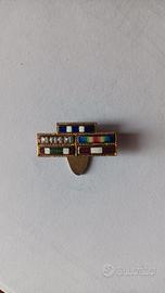 Distintivo militare da occhiello