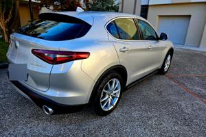 Alfa  stelvio 2.2 TD Executive RESTYLING Uni-Propr