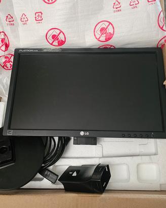MONITOR LG 47 CM