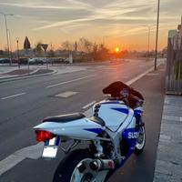 Suzuki GSX R k2
