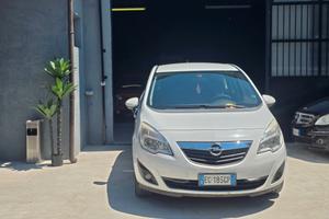 Opel Meriva 1.7 CDTI 110CV b-color Panoramic