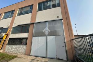 CAPANNONE A PIEVE EMANUELE