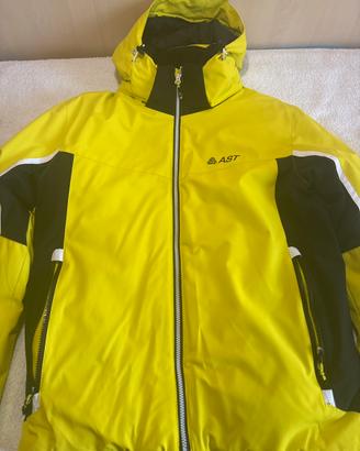 Completo da sci con guanti della ast