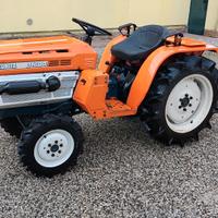 Trattore kubota B 1600