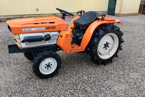 Trattore kubota B 1600