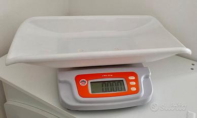 bilancia per neonati 