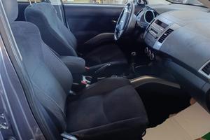 Mitsubishi outlander 2.0DID 4wd