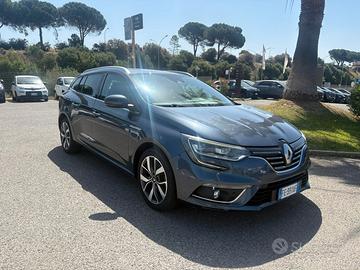 Renault Megane Mégane dCi 8V 110 CV EDC Energy Bos
