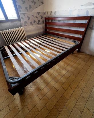 LETTO MATRIMONIALE E DOGHE GRATIS