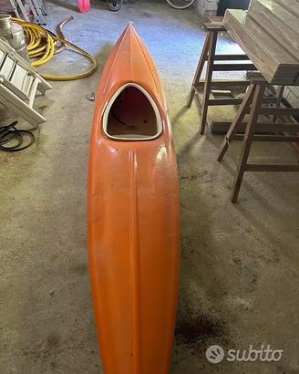 Canoa monoposto Famver vetro resina 4 mt