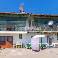 LAURIANO CASA PANORAMICA CON CORTILE