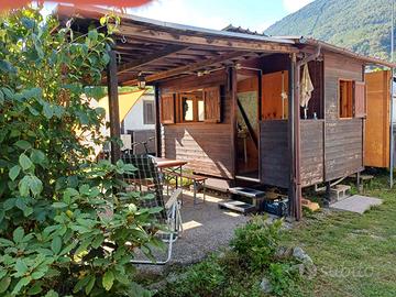 Roulotte stanziale con casetta/preingresso
