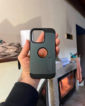 Cover Spigen per IPhone 13Pro