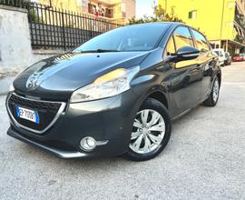 Peugeot 208 1.2 GPL 82 CV 5 porte Allure
