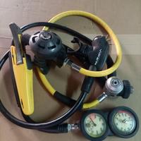 Erogatore subacqueo con manometro e profondimetro 
