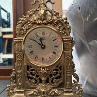 Antico orologio da tavolo in stile Barocco Frances