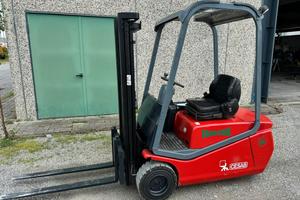 Carrello elevatore muletto Cesab pmax 1800kg