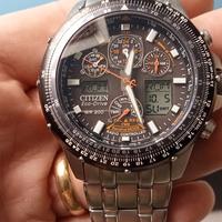Citizen Skyhawk Eco drive radiocontrollato