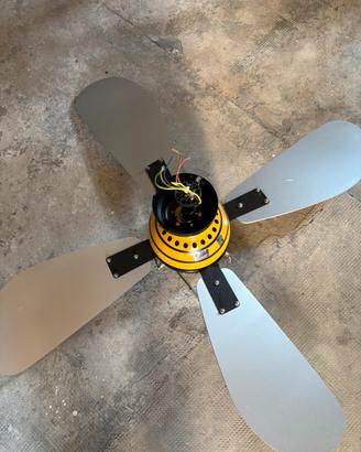 Lampadario ventilatore a soffitto