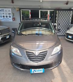 Lancia Ypsilon 0.9 TwinAir 85 CV 5 porte S&S Plati