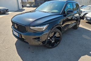 Volvo XC40 B4 Plus Black Edition auto