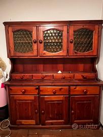 Credenza in legno massello stile taverna