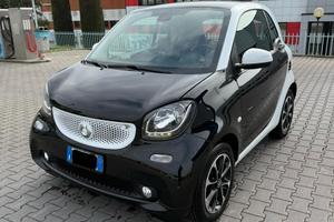 Smart fortwo 2017 1.0 benzina twinamic ok neo