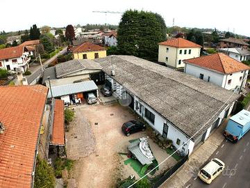 CAPANNONE A CASTIGLIONE OLONA