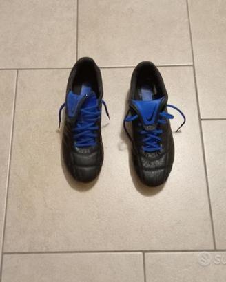 Scarpe da calcio NIKE calzata 43,5 blu e nere