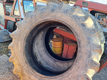 Trattore fiat 1880 gomme 520 / 70 R 38