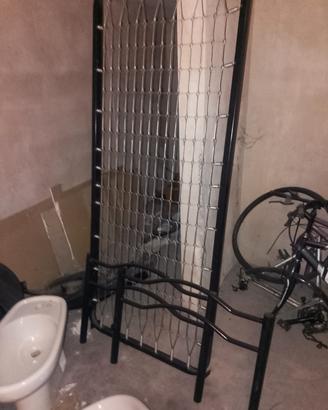letto singolo in ferro 