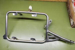Portavaligia telaio dx Bmw r1200 GS K25  2004-2013
