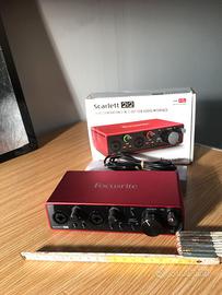 FOCUSRITE-Scarlett 2i2