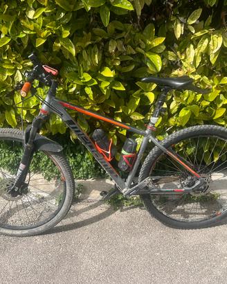 Monocorona 12 v