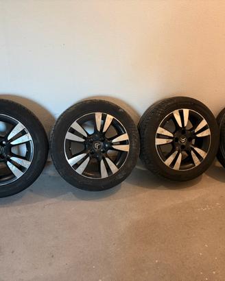 Kit 4 Cerchi in Lega Citroën 16" + 4 gomme