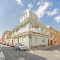 Indipendente con terrazza e taverna a Quartu s.E