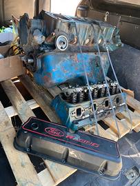 Motore ford 351