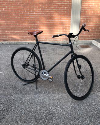 Bici scatto fisso
