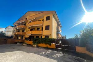 Appartamento 4 vani con box-vitulazio