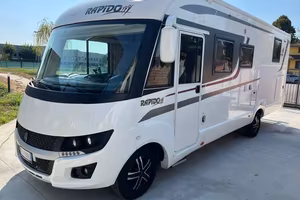 CAMPER RAPIDO 896F COME NUOVO
