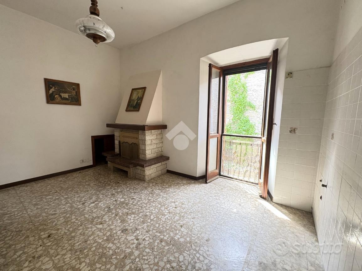 Apartment in Narni, Terni - Vista 3