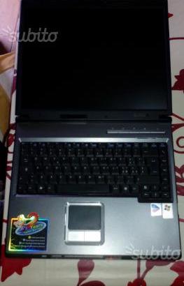 2 Notebook Asus - 1 Notebook Comex Zenix