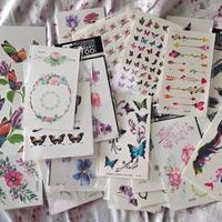 Set 150 pezzi tatuaggi temporanei tutti diversi